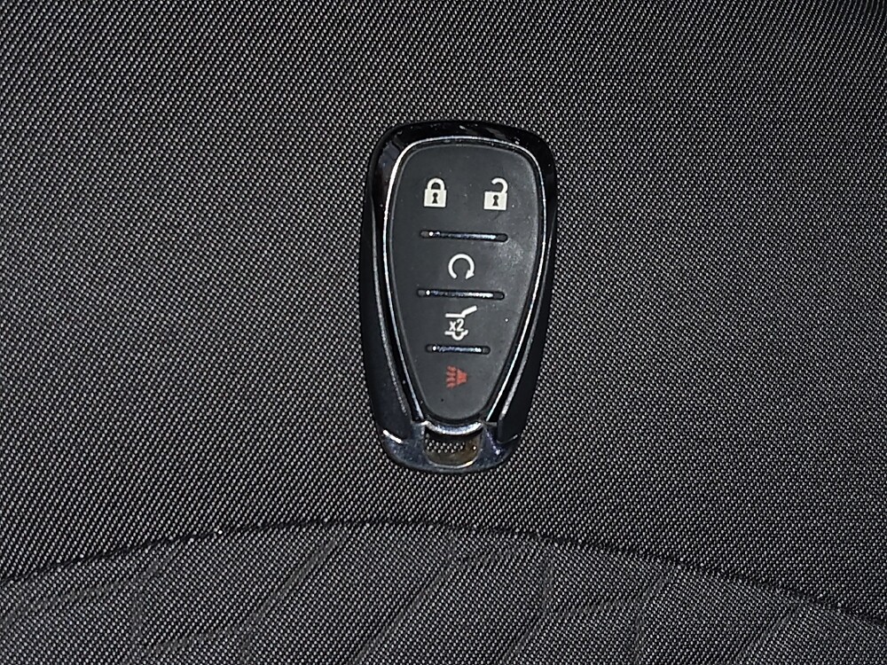 2018 Chevrolet Equinox in Savannah, GA 31419 - 18088843 32