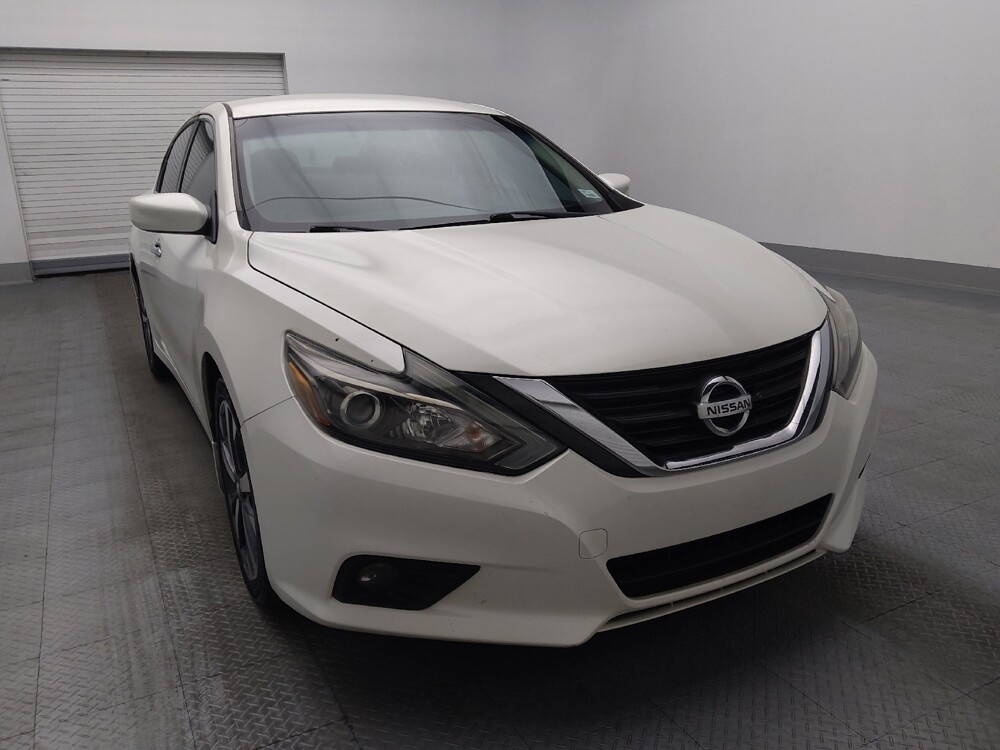 2017 Nissan Altima in Pensacola, FL 32505 - 18088847 14