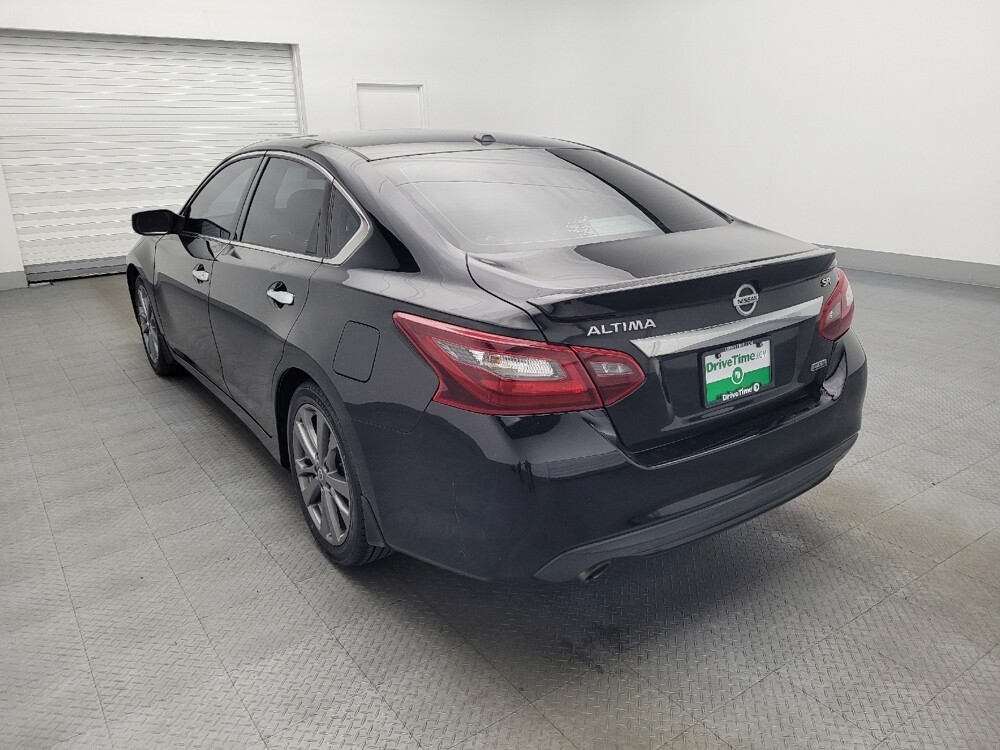 2018 Nissan Altima in Pensacola, FL 32505 - 18088848 5