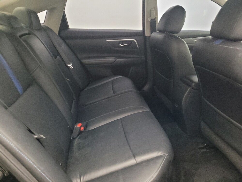 2018 Nissan Altima in Pensacola, FL 32505 - 18088848 19