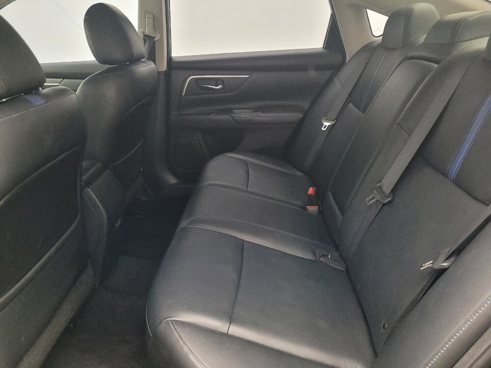 2018 Nissan Altima in Pensacola, FL 32505 - 18088848 18