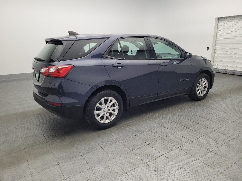 2019 Chevrolet Equinox in Savannah, GA 31419 - 18088851 10