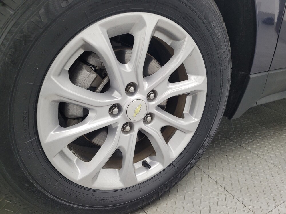 2019 Chevrolet Equinox in Savannah, GA 31419 - 18088851 31