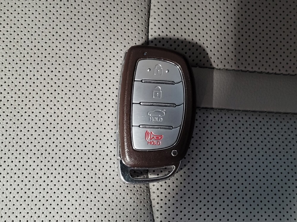 2017 Hyundai Sonata in Savannah, GA 31419 - 18088852 32