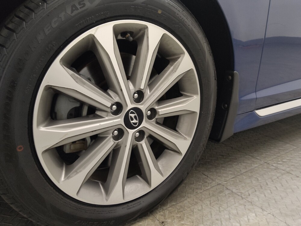 2017 Hyundai Sonata in Savannah, GA 31419 - 18088852 31