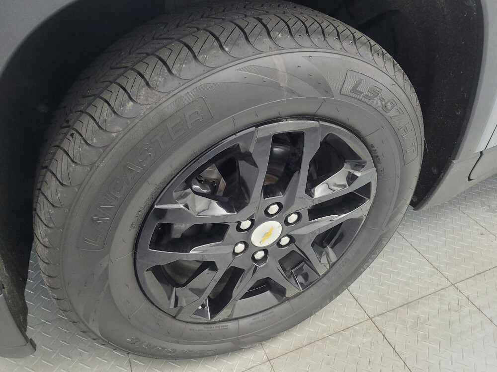 2019 Chevrolet Traverse in Greenville, SC 29607 - 18088866 31