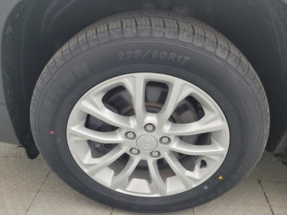 2020 Jeep Cherokee in Greenville, SC 29607 - 18088880 31