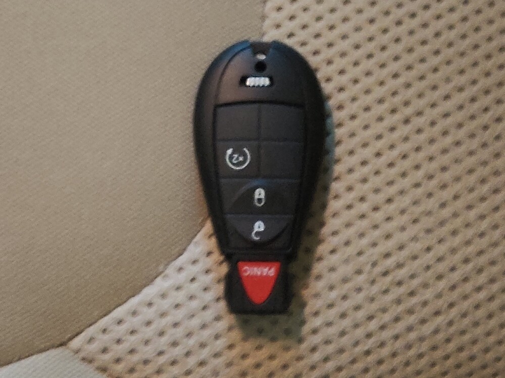 2020 Jeep Cherokee in Greenville, SC 29607 - 18088880 32