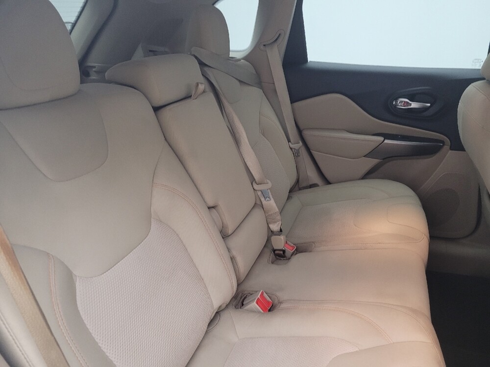 2020 Jeep Cherokee in Greenville, SC 29607 - 18088880 19