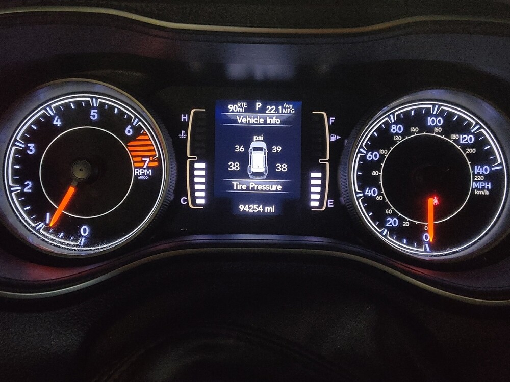 2020 Jeep Cherokee in Greenville, SC 29607 - 18088880 23