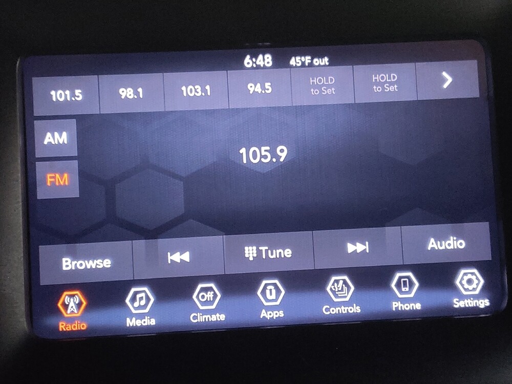 2020 Jeep Cherokee in Greenville, SC 29607 - 18088880 25