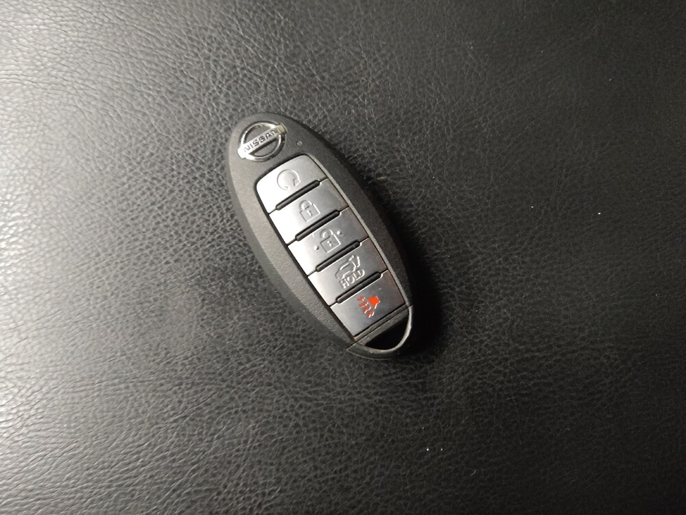 2020 Nissan Pathfinder in Greenville, SC 29607 - 18088883 32