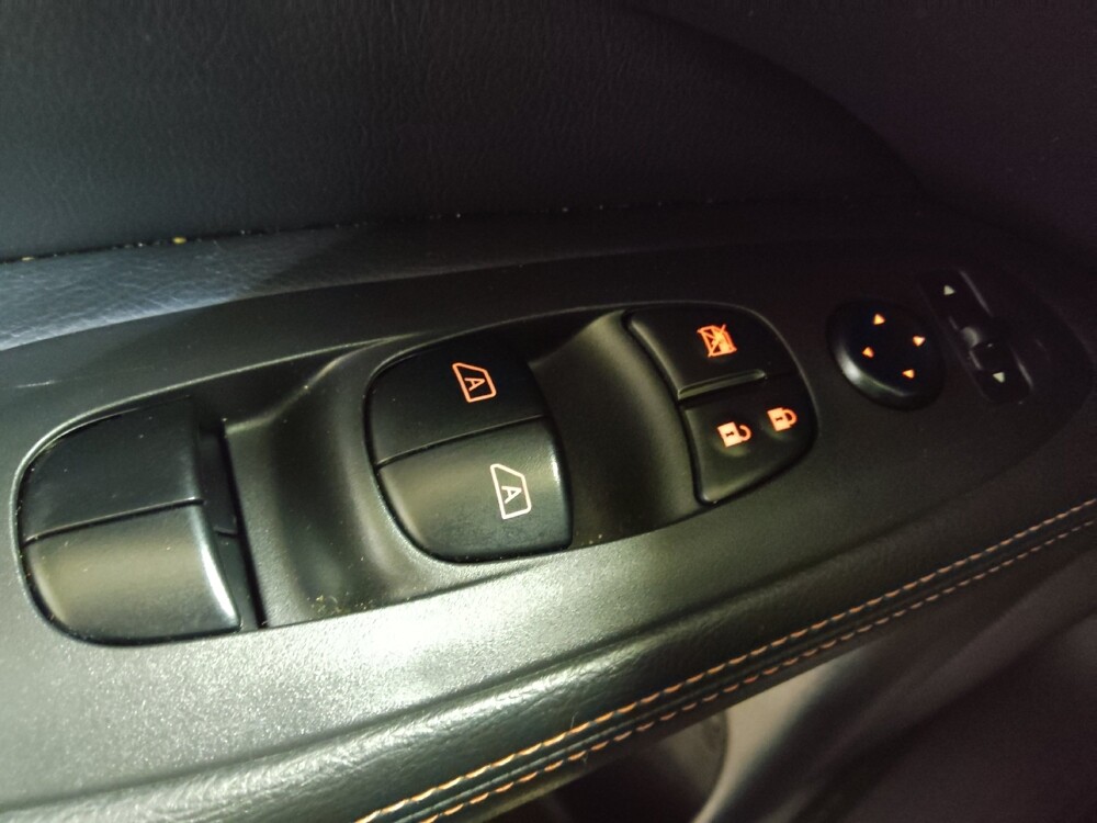 2020 Nissan Pathfinder in Greenville, SC 29607 - 18088883 27