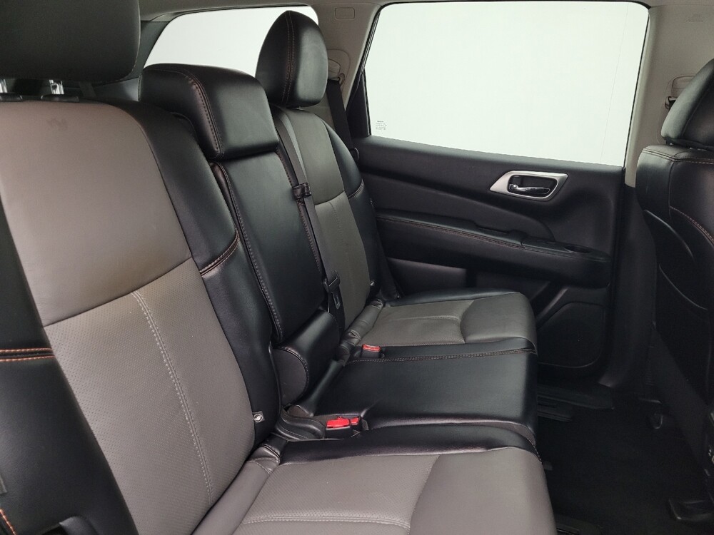 2020 Nissan Pathfinder in Greenville, SC 29607 - 18088883 19