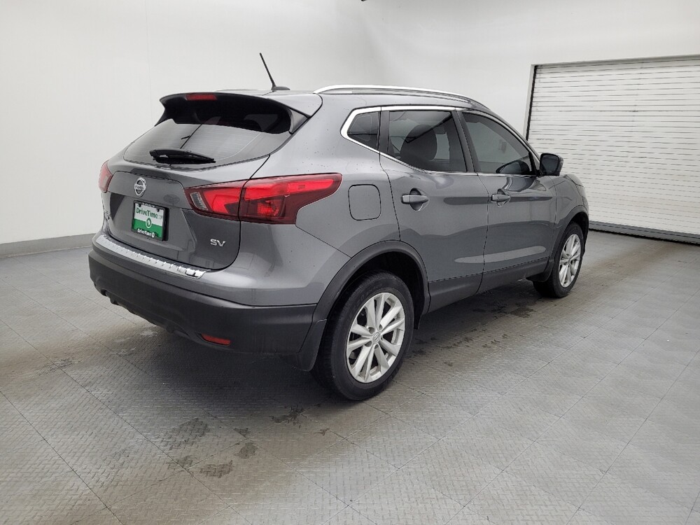 2018 Nissan Rogue Sport in Wilmington, NC 28405 - 18088885 9