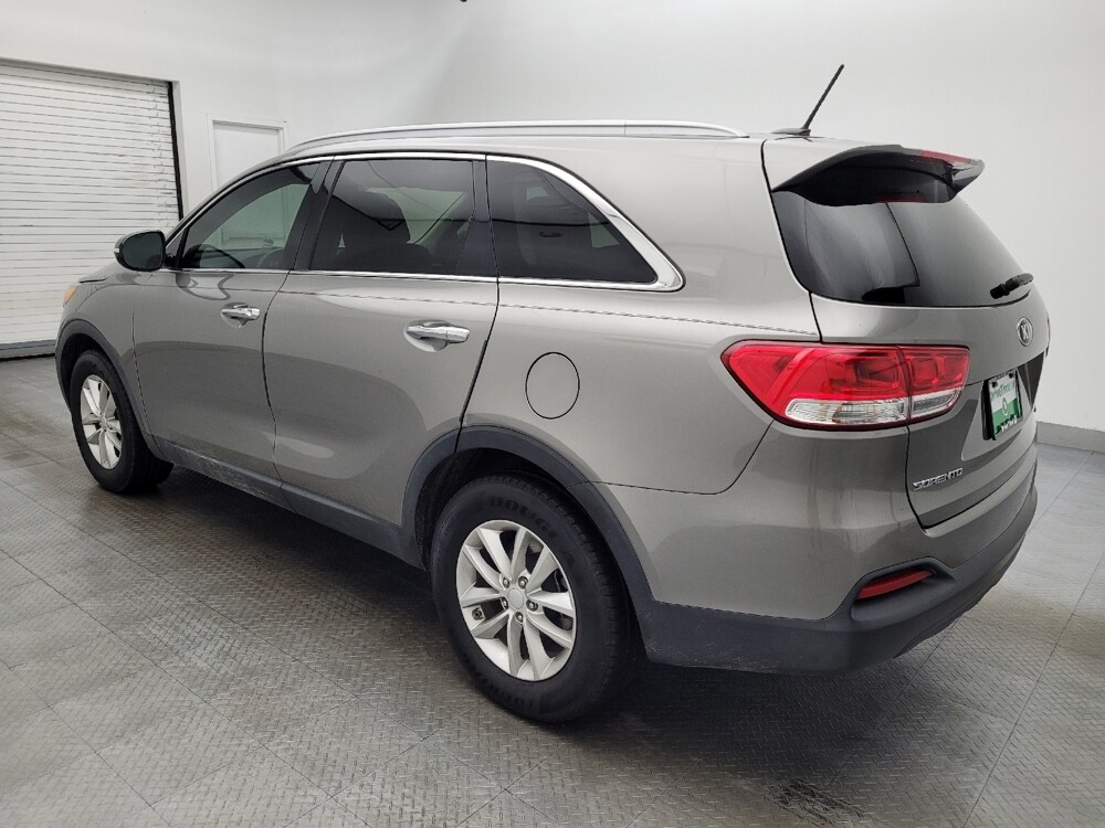 2017 Kia Sorento in Greenville, SC 29607 - 18088886 3