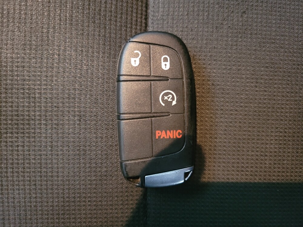 2017 Jeep Grand Cherokee in Memphis, TN 38115 - 18088900 32