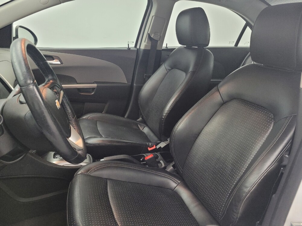 2018 Chevrolet Sonic in Memphis, TN 38115 - 18088905 17