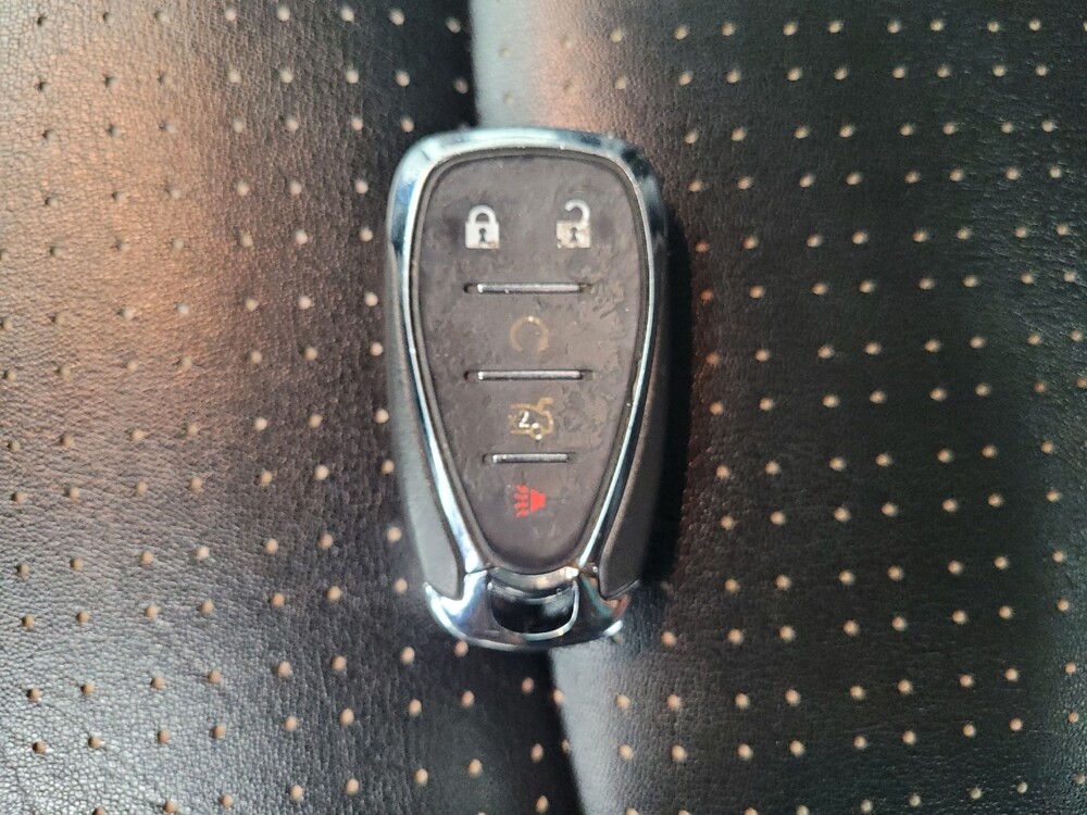 2018 Chevrolet Sonic in Memphis, TN 38115 - 18088905 32