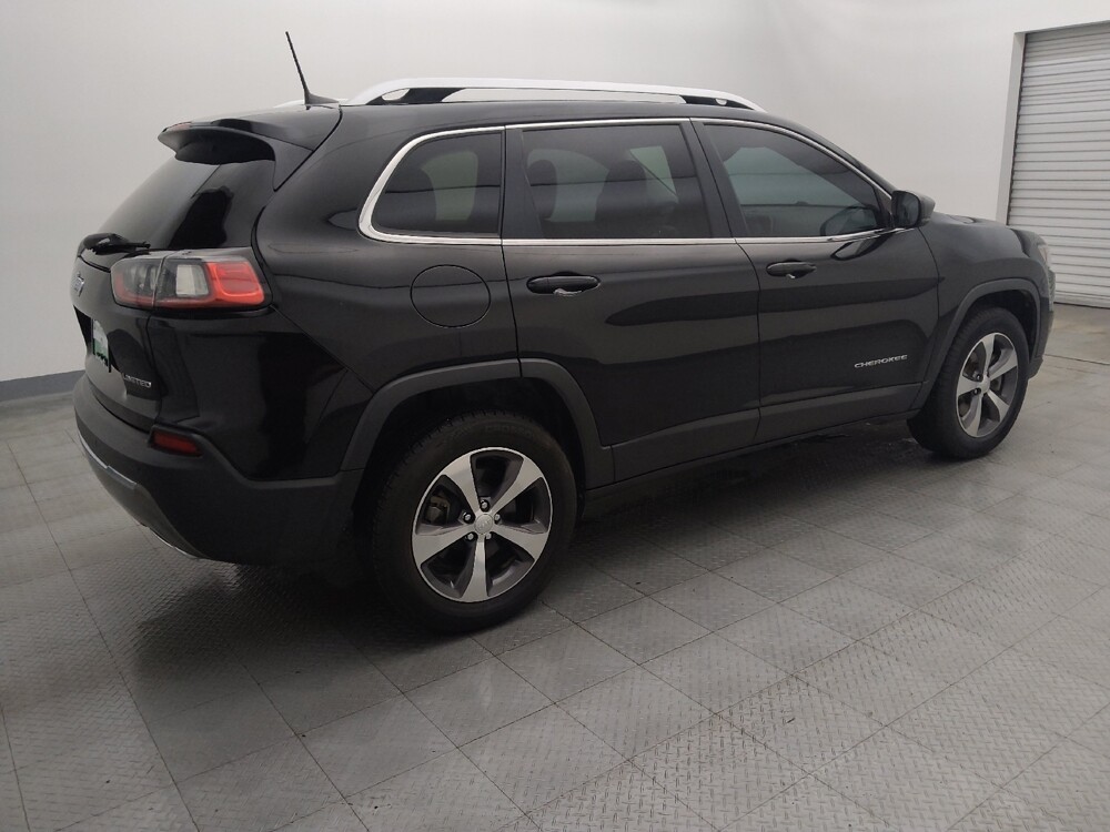 2019 Jeep Cherokee in Houston, TX 77060 - 18088910 10