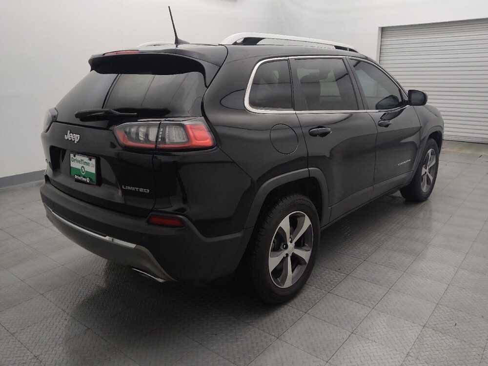 2019 Jeep Cherokee in Houston, TX 77060 - 18088910 9