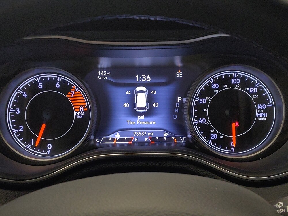 2019 Jeep Cherokee in Houston, TX 77060 - 18088910 23