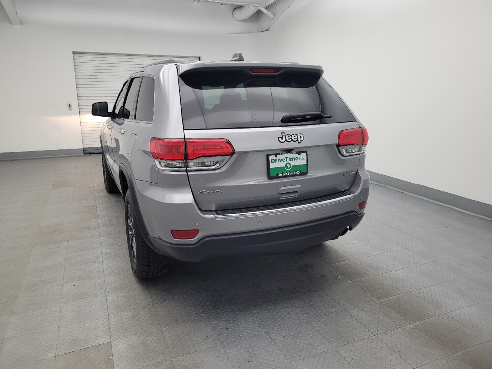 2017 Jeep Grand Cherokee in Taylor, MI 48180 - 18088919 6