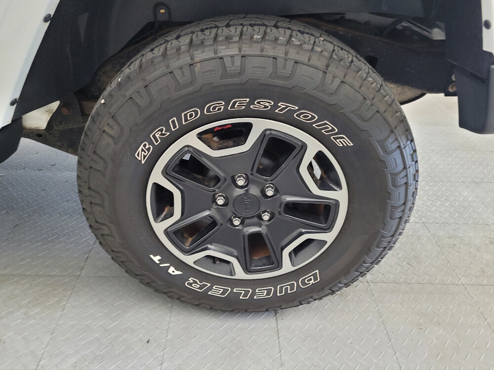 2015 Jeep Wrangler in Columbus, OH 43228 - 18088920 31