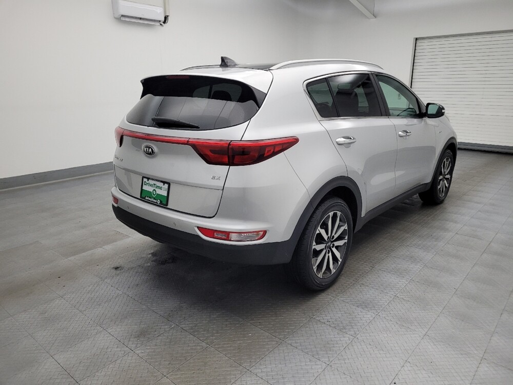 2017 Kia Sportage in Fairfield, OH 45014 - 18088923 9