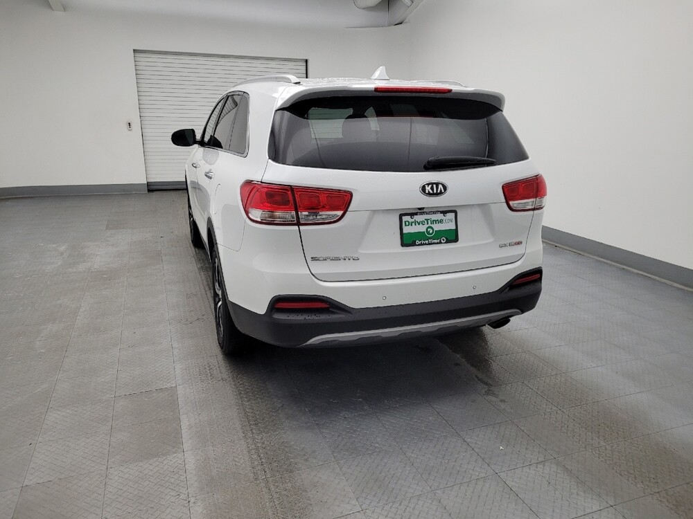 2018 Kia Sorento in Toledo, OH 43617 - 18088925 6