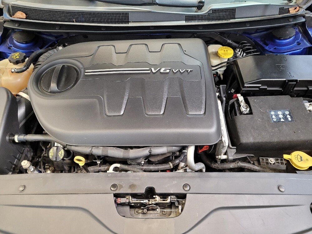 2016 Chrysler 200 in Fairfield, OH 45014 - 18088926 30