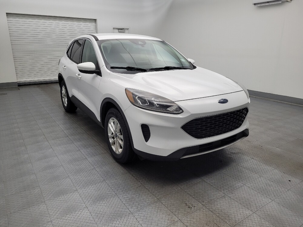 2020 Ford Escape in Fairfield, OH 45014 - 18088929 13