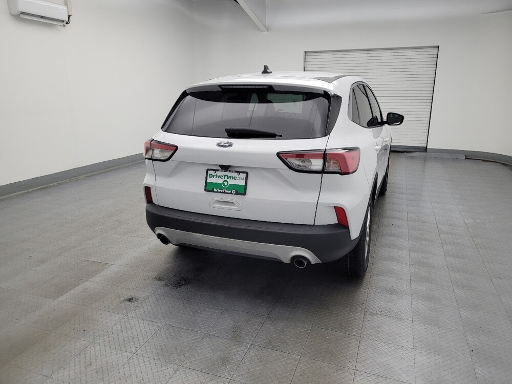 2020 Ford Escape in Fairfield, OH 45014 - 18088929 7
