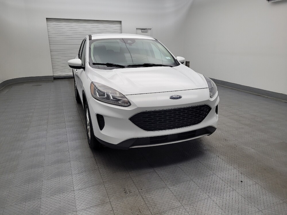 2020 Ford Escape in Fairfield, OH 45014 - 18088929 14
