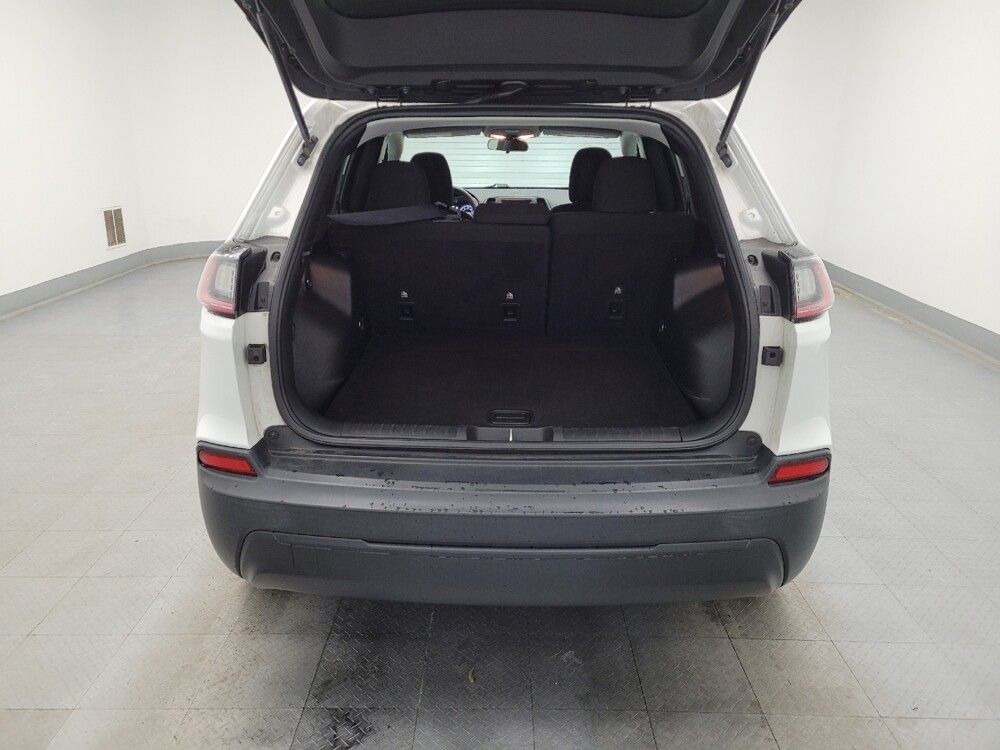 2019 Jeep Cherokee in Fairfield, OH 45014 - 18088930 29