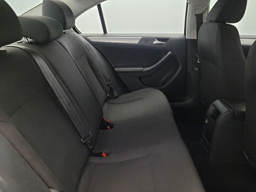 2015 Volkswagen Jetta in Gastonia, NC 28056 - 18088932 19