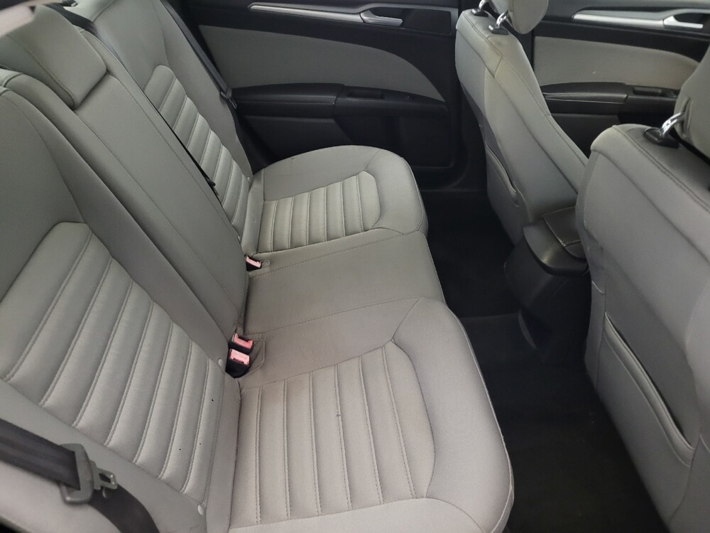 2014 Ford Fusion in Glen Burnie, MD 21061 - 18088939 19