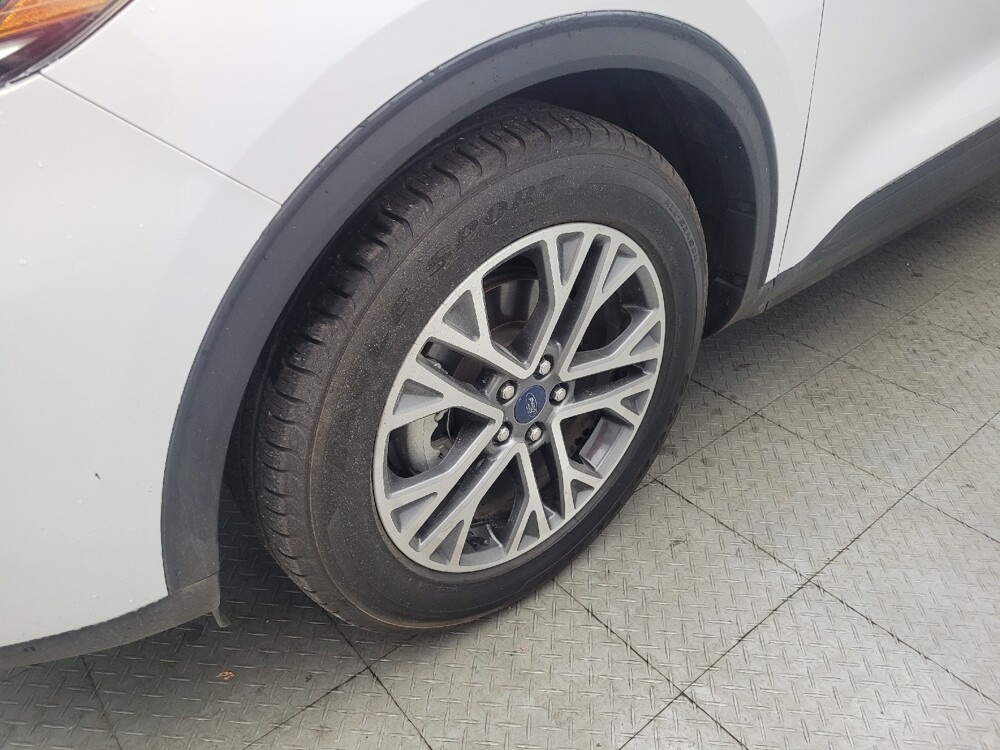 2021 Ford Escape in St. Louis, MO 63125 - 18088944 31