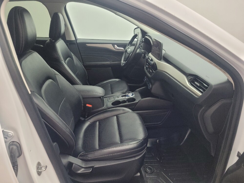 2021 Ford Escape in St. Louis, MO 63125 - 18088944 21