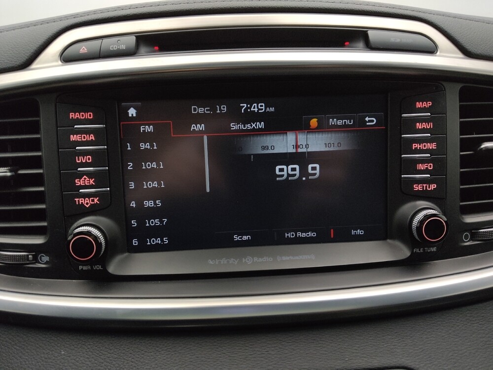 2018 Kia Sorento in Gladstone, MO 64118 - 18088945 25