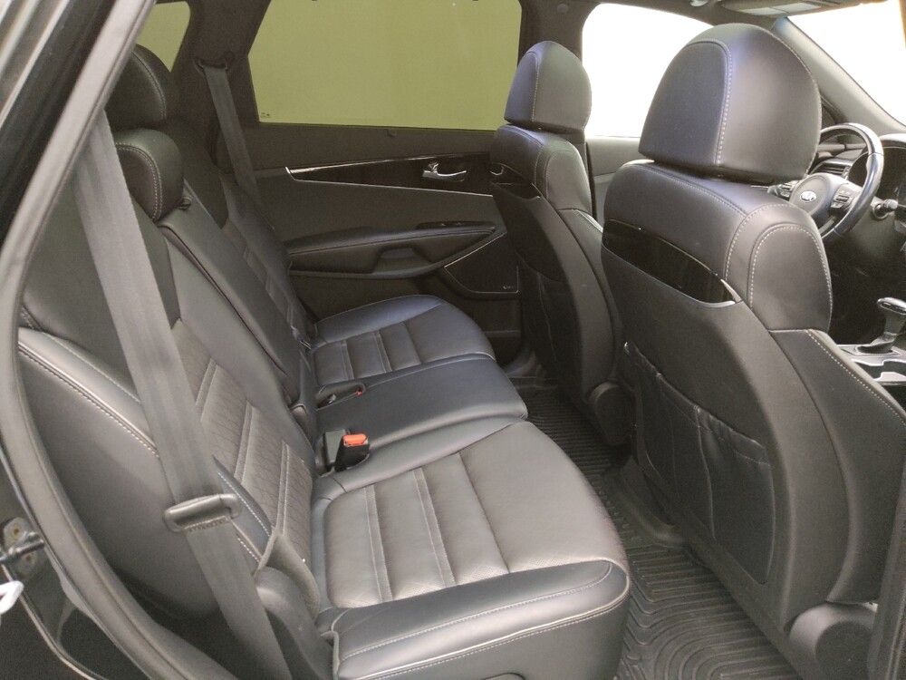 2018 Kia Sorento in Gladstone, MO 64118 - 18088945 19