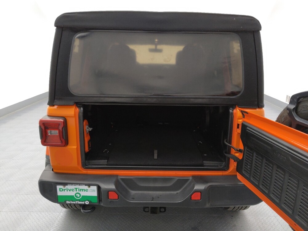 2018 Jeep Wrangler in Gladstone, MO 64118 - 18088947 29