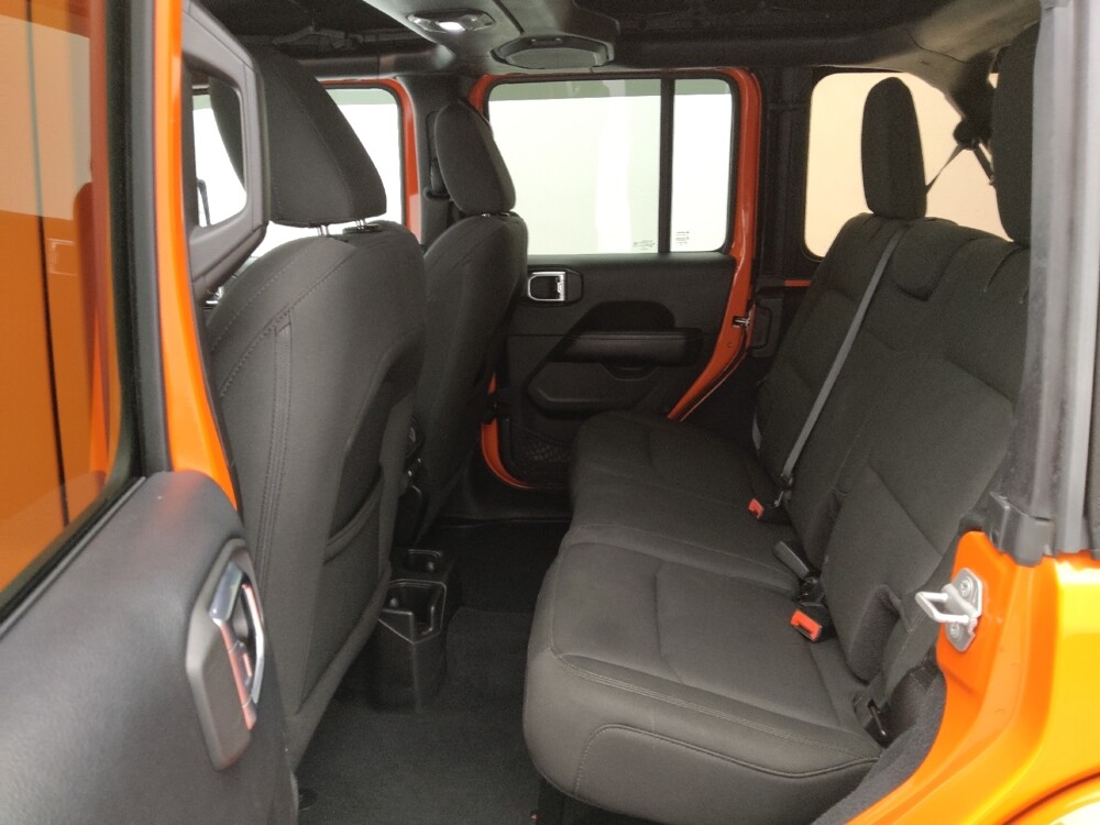 2018 Jeep Wrangler in Gladstone, MO 64118 - 18088947 18