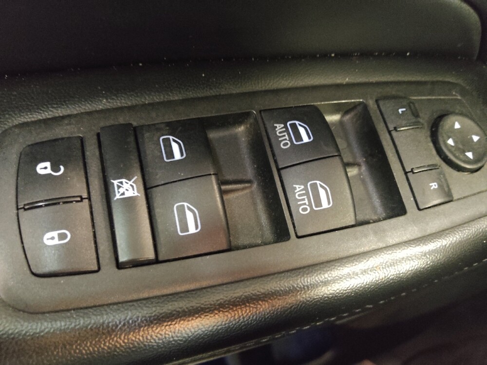 2022 Jeep Grand Cherokee in Greenville, SC 29607 - 18088951 27