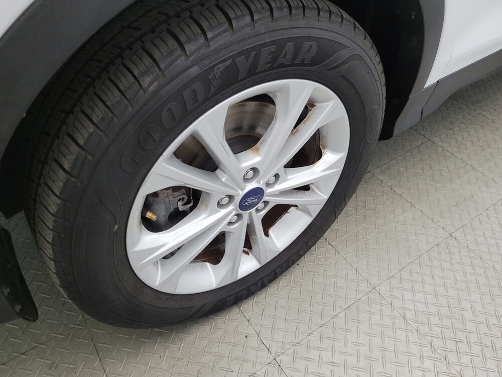 2017 Ford Escape in Temple Hills, MD 20746 - 18088953 31