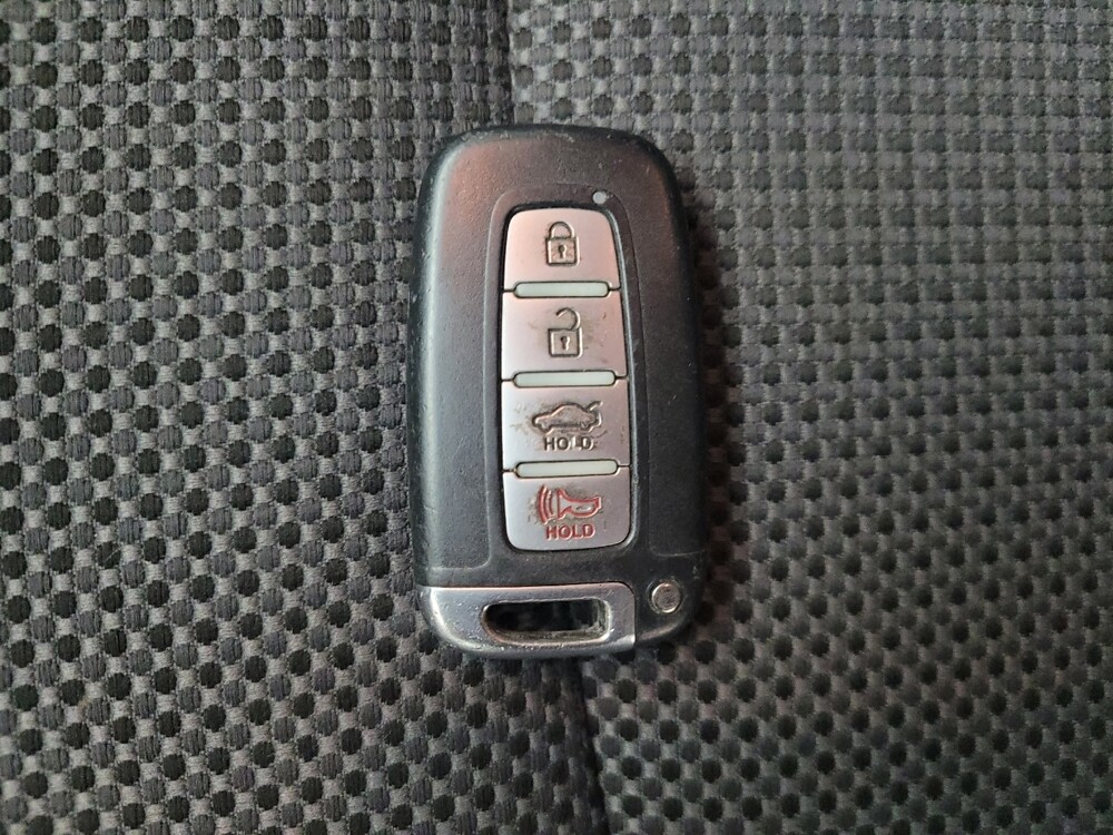 2013 Hyundai Sonata in Eastpointe, MI 48021 - 18088957 32