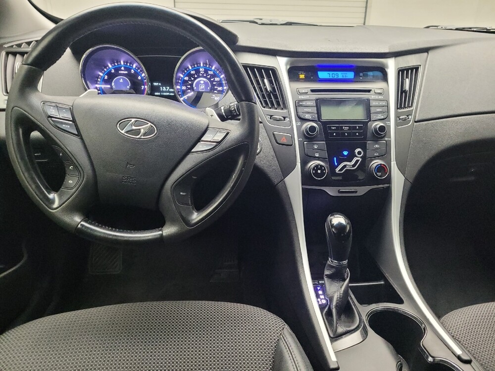 2013 Hyundai Sonata in Eastpointe, MI 48021 - 18088957 22