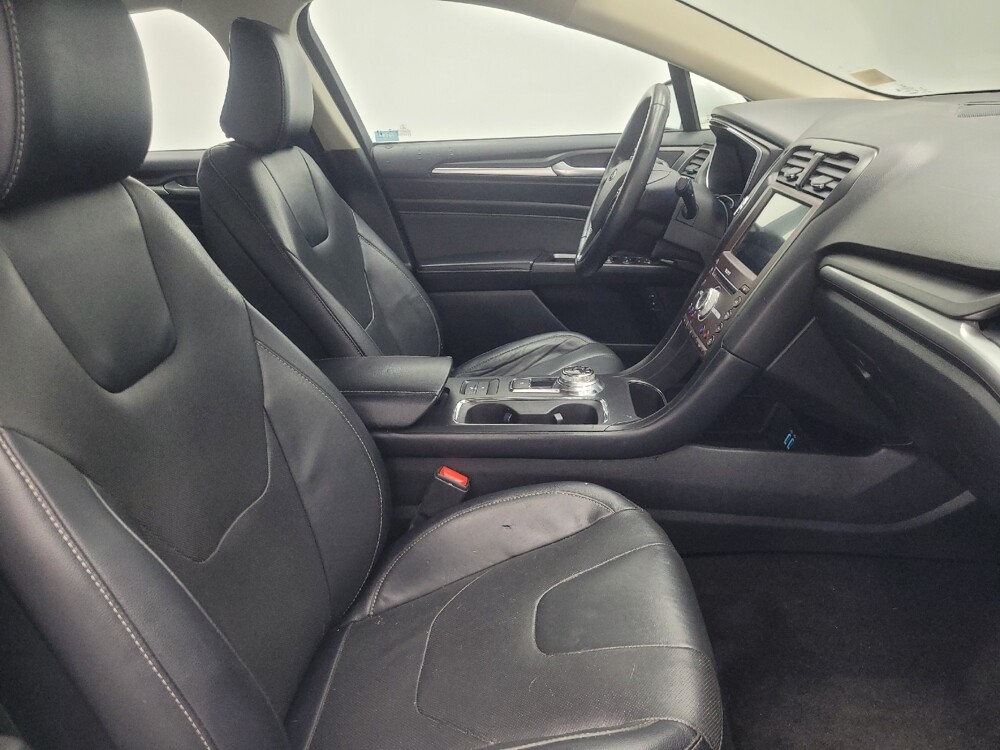 2020 Ford Fusion in Mishawaka, IN 46545 - 18088961 21