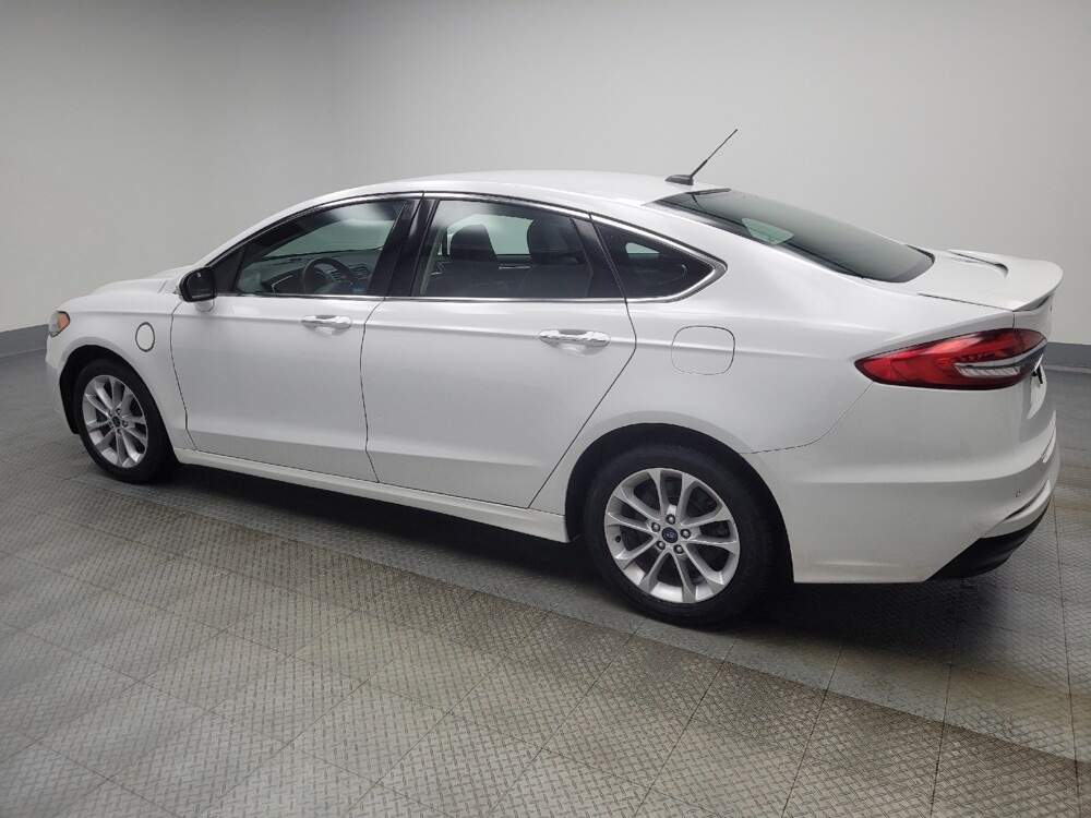 2020 Ford Fusion in Mishawaka, IN 46545 - 18088961 3