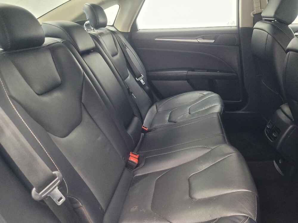 2020 Ford Fusion in Mishawaka, IN 46545 - 18088961 19